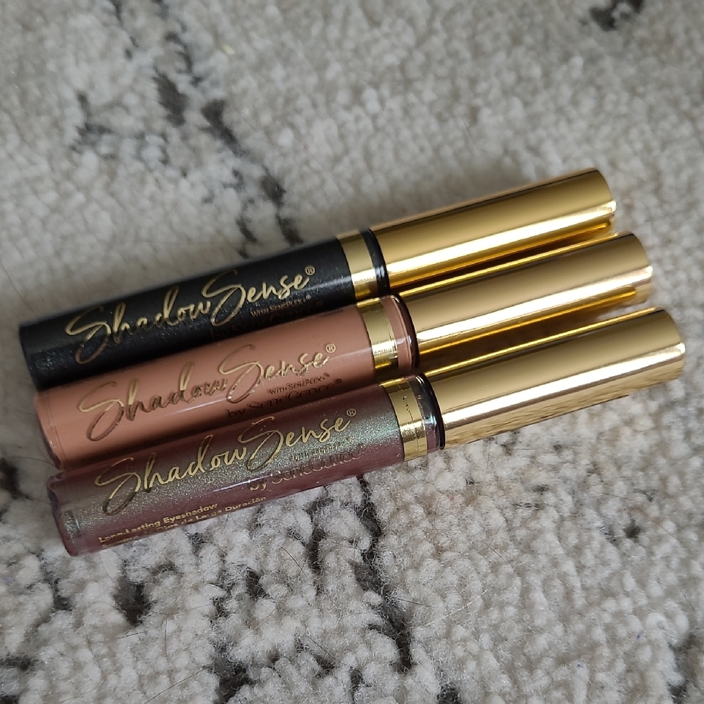 Senegence Shadowsense Trio-[, Pink, and Brown